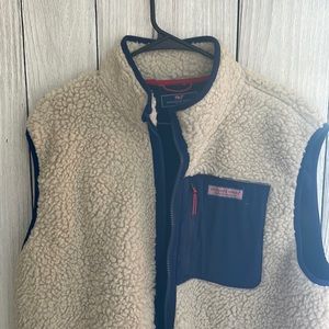 Vineyard Vines Shep & Ian Vest NWOTs Size XL